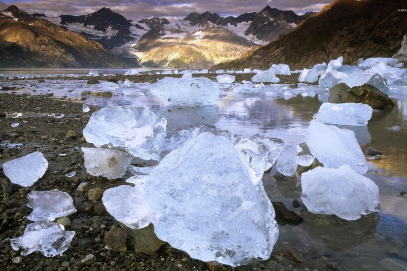 Ice boulders near the glacier wallpaper