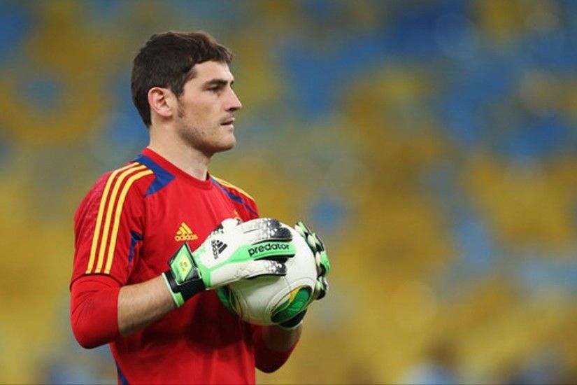 Iker Casillas Best Goalkeeper Training (FC Porto & Real Madrid & Spain NT)  HD 720p