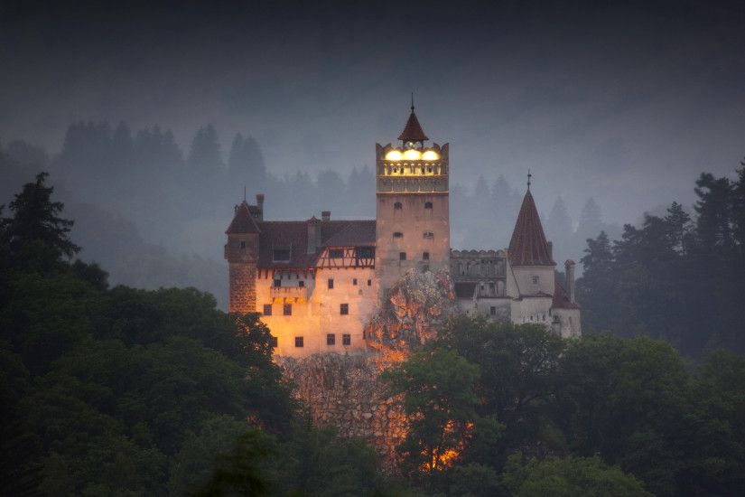 Bran Castle, castle, dark, forest, Romania, Transylvania, Dracula, Dracula