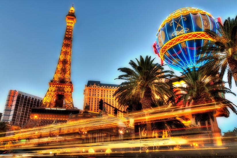 Las Vegas Paris Hotel Wallpaper in 2880x1800.