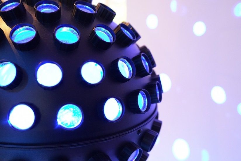 2048x1152 Wallpaper disco-ball, led, light
