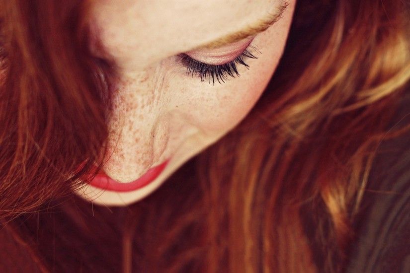 Redhead Up Close Wallpaper 9068