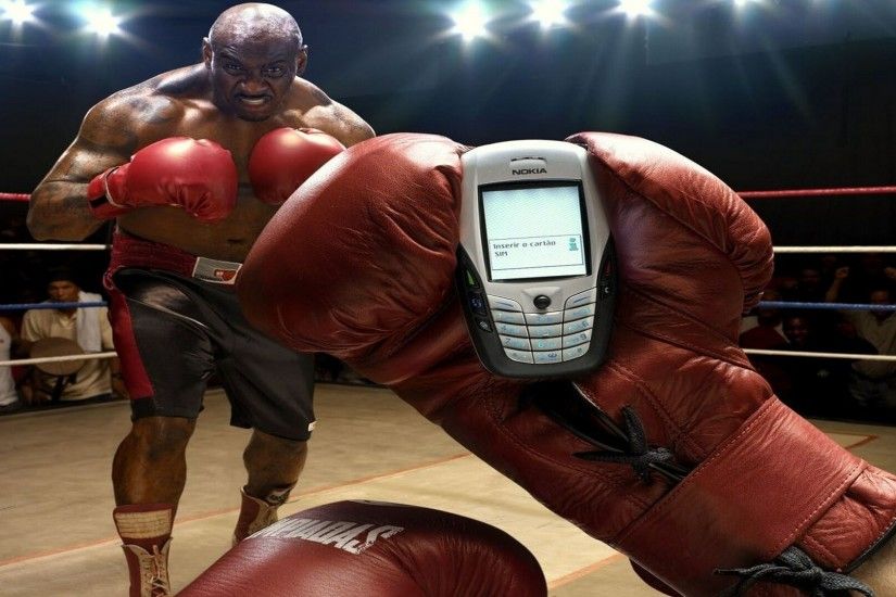 3840x2160 Wallpaper boxing, people, hand, glove, phone
