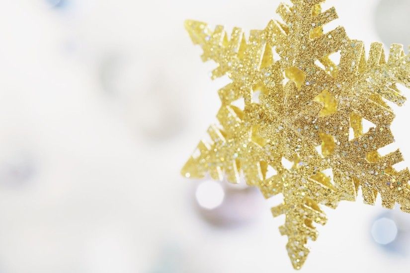 Golden Snowflake Desktop Wallpaper 2232