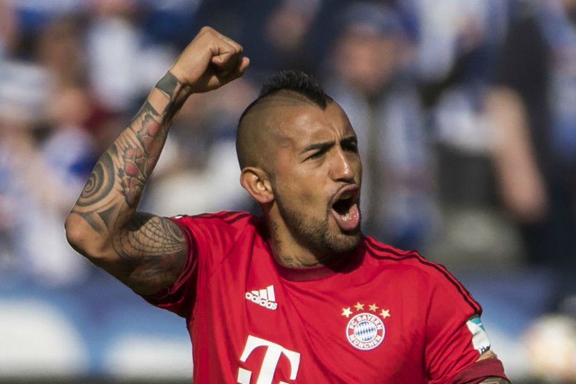 Hertha Berlin 0-2 Bayern Munich: Vidal and Douglas Costa on target as  visitors edge closer to title