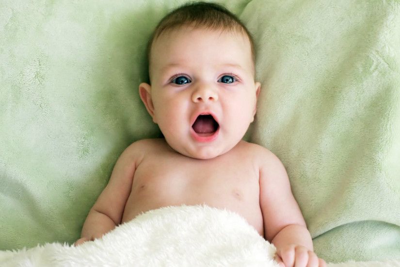 Smiling Baby Boy Desktop Wallpapers