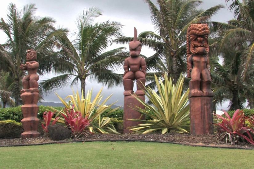 1920x1080 Hawaiian Tiki statues tropical park Hawaii HD Stock Video Footage  - VideoBlocks