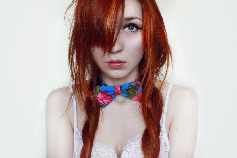 2560x1600 Wallpaper redhead, girl, eyes, hair