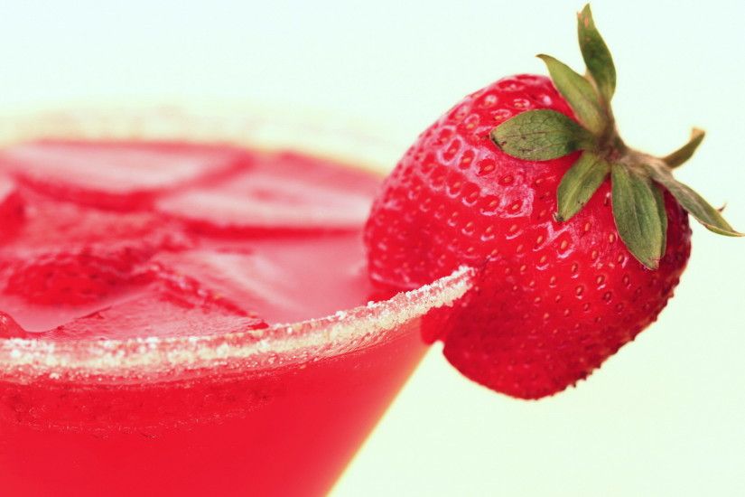 Strawberry Drink Wallpaper 45093
