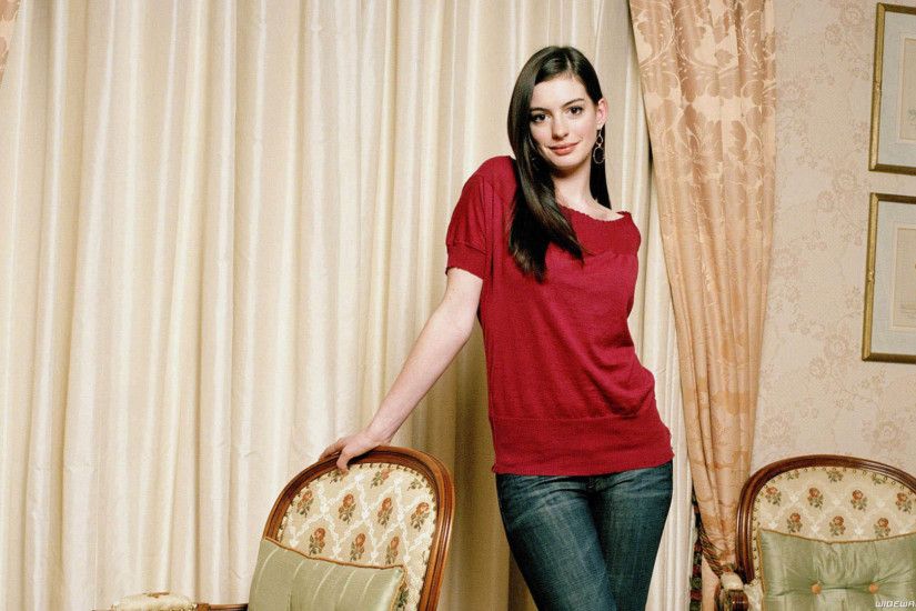 wallpaper.wiki-Anne-Hathaway-Wallpaper-Free-Download-PIC-