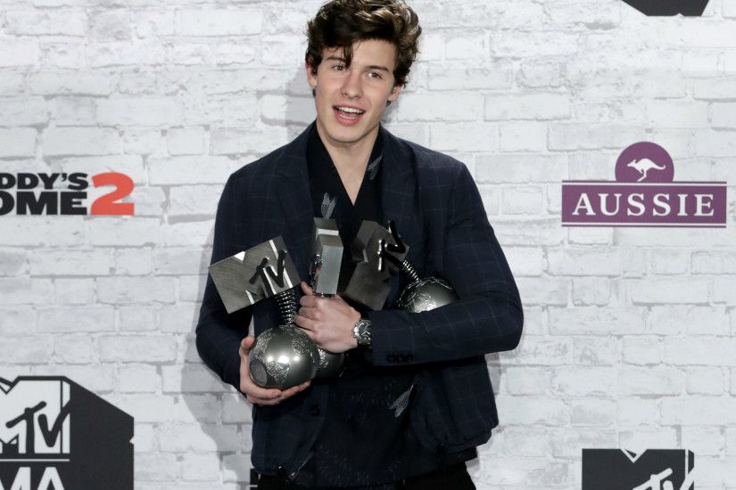 Canadian sensation Shawn Mendes was the big winner at the MTV Europe Music  Awards (EMAs) as he picked up three awards including the inaugural best  artist ...