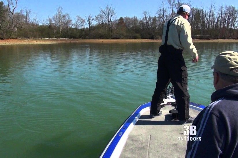 3B Outdoors TV - Lake Chickamauga, TN, Big Bass with Nathan Light - YouTube