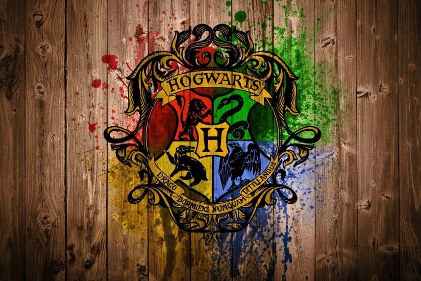 Hogwarts Logo - Harry Potter