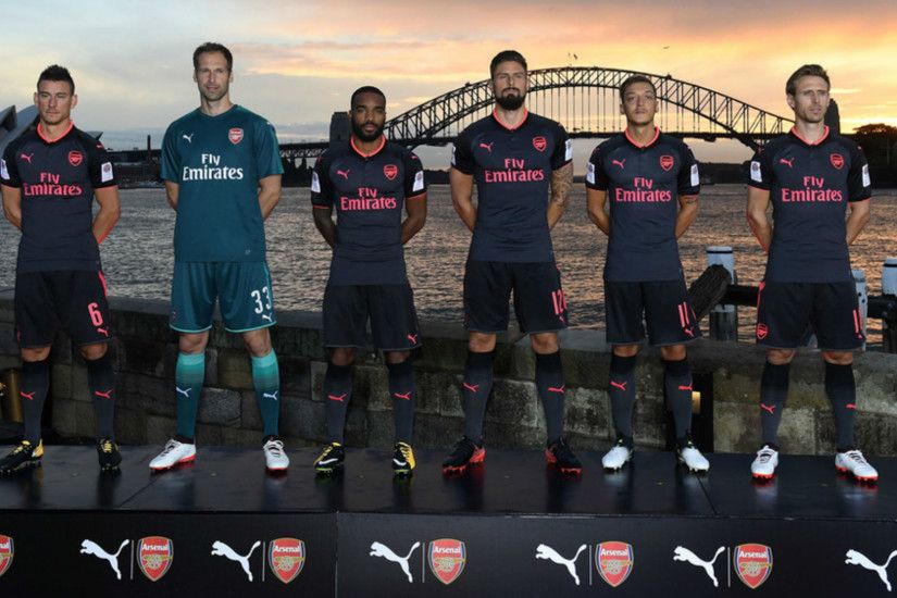 Arsenal third kit 2017 2018 Sydney