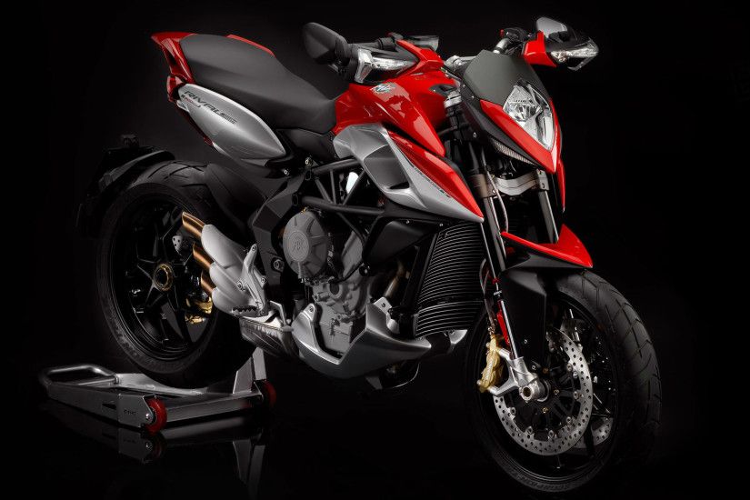 High Definition Super Bikes Wallpaper - High Quality Image. 2011x1433 0.262  MB