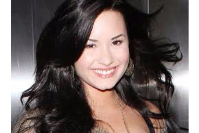 Best 4K Demi Lovato Wallpaper