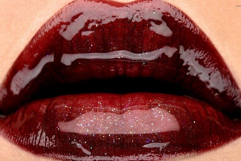 Glossy red lips wallpaper