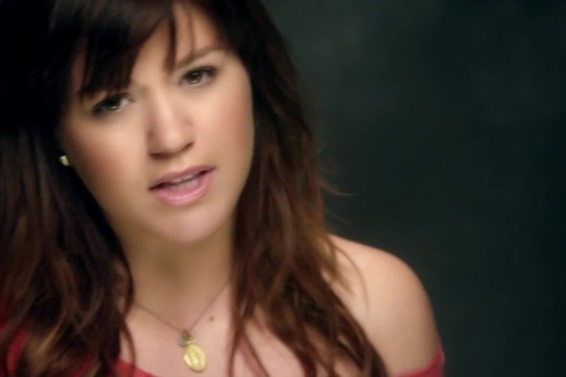 Beautiful Kelly Clarkson Pictures Â· Kelly-Clarkson-Dark-Side-Music-Video- Kelly-Clarkson- ...