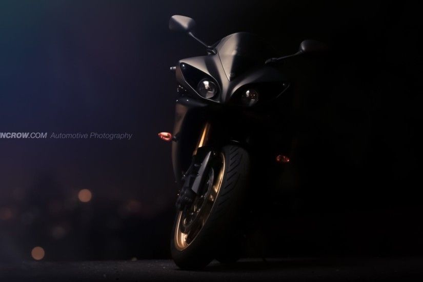 Yamaha R1 & Triumph Motorcycles