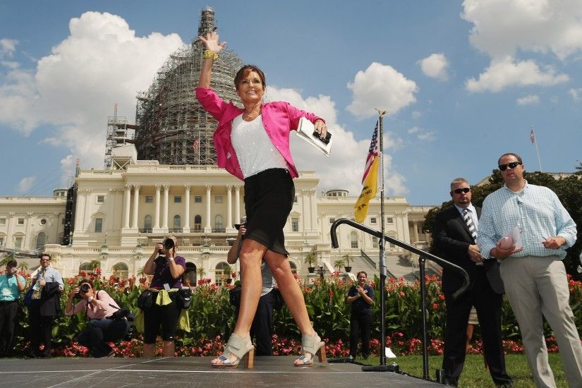 Sarah Palin Photos - Donald Trump and Ted Cruz Join Capitol Hill Rally  Against Iran Deal - Zimbio