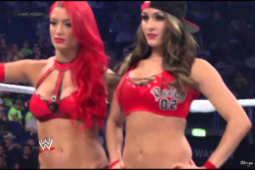 WWE SmackDown [05/23/14] - Nikki Bella, Eva Marie vs. The Funkadactyls -  YouTube