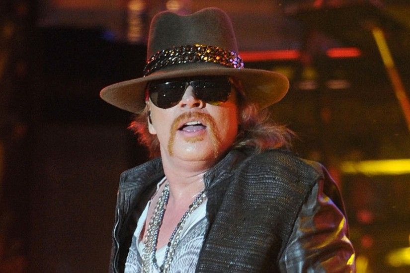 GUNS N' ROSES Is In The Process Of Writing A Record To Be Released "Really  Soon" - Metal Injection