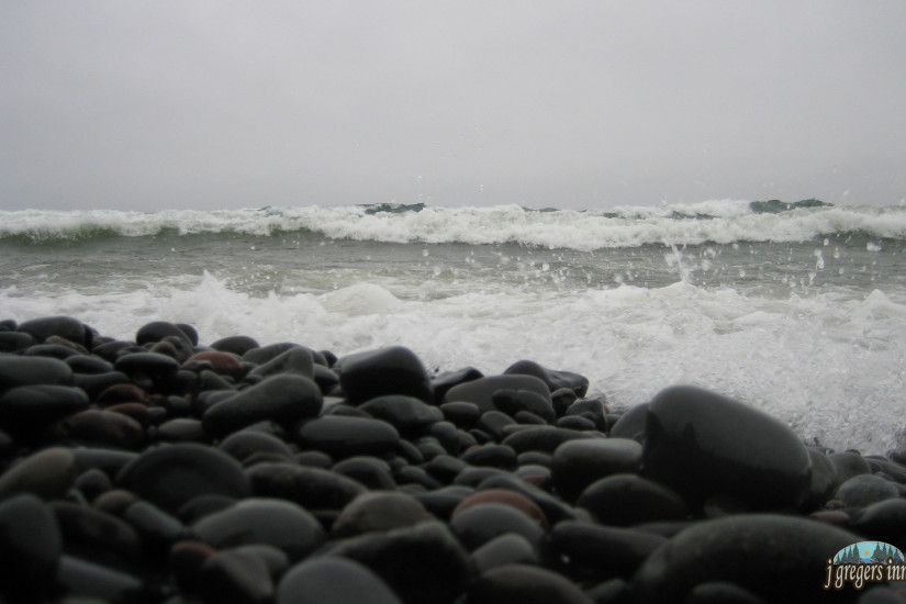 Rocks and Lake Superior Waves