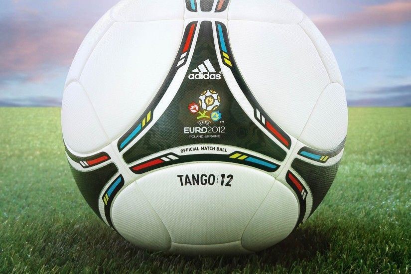 Cool soccer ball Android SmartPhone Wallpaper