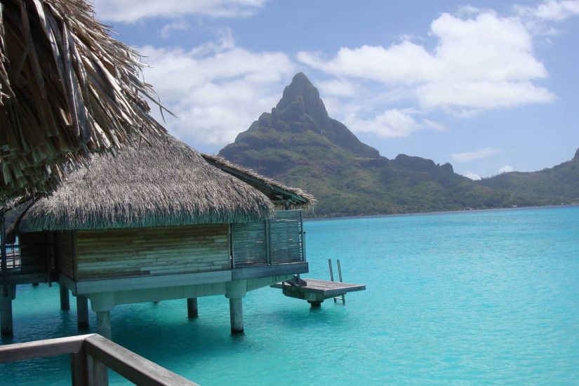 3840x2160 Wallpaper bora-bora, gulf, hut, bungalow, mountains, blue water