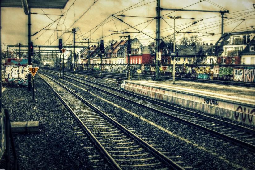 Train station Top 15 Windows 8.1 Wallpapers and Nice backgrounds