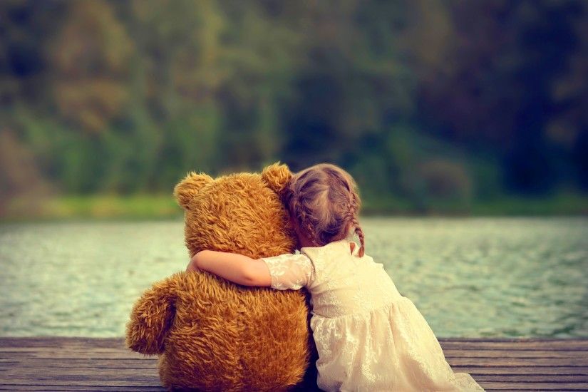 girl-hug-teddy-bear-cute-wallpaper