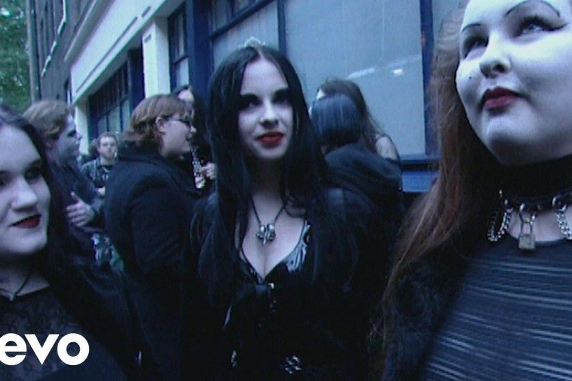 Cradle Of Filth - Fans Outside The London Astoria '98