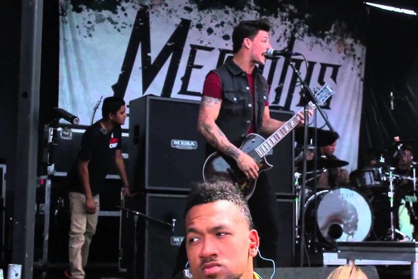 Memphis May Fire - Live set, Warped Tour Seattle 2013 (Kellin Quinn vocals  included) - YouTube