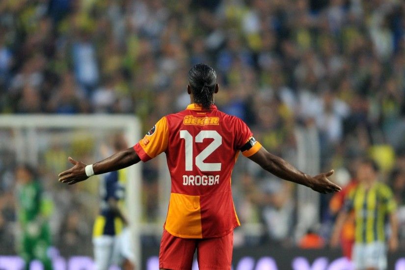 'You call me monkey but you cried when Chelsea beat Fenerbahce': Didier  Drogba hits back at racist abuse | The Independent