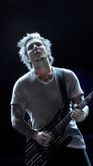 Synyster Gates iPhone Wallpaper HD - HD Wallpaper iPhone