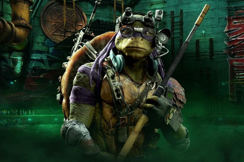 TMNT Donatello Wallpaper. Did you know movie Donnie is 6 feet 8 inches tall?