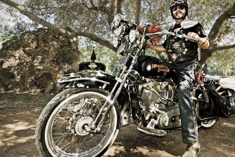 Classic-Motorcycle-Harley-Davidson-HD-Wallpaper