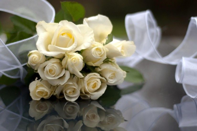 Preview wallpaper rose, white, flowers, bouquet, ribbon, reflection  1920x1080