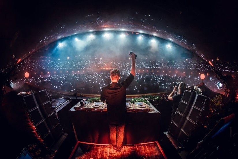 Amazing Martin Garrix Pictures & Backgrounds