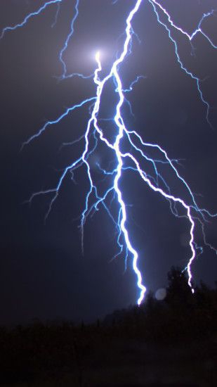 ... Astronomy Lightning Skyscape iPhone 8 Wallpaper Download | iPhone .