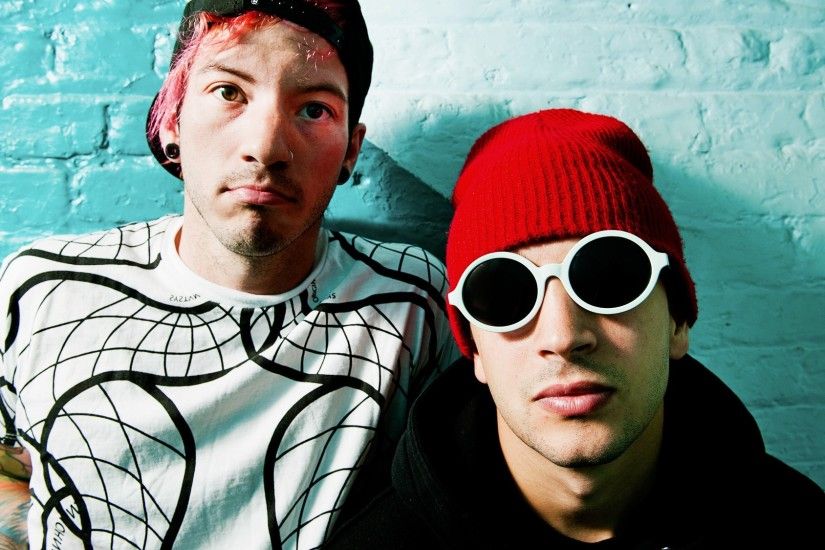 Twenty One Pilots. “It all comes together live”