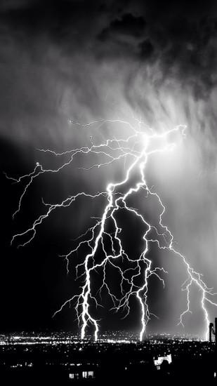Storm Lightening Over City #iPhone #7 #wallpaper