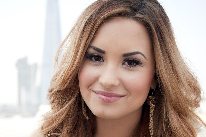 Music - Demi Lovato American Actress Singer Wallpaper