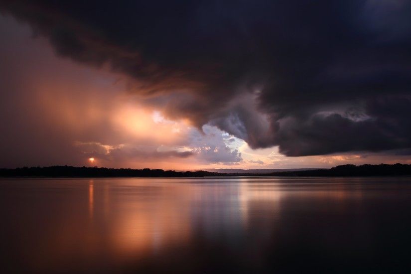 4K HD Wallpaper: Thunderstorms over Maroochy River