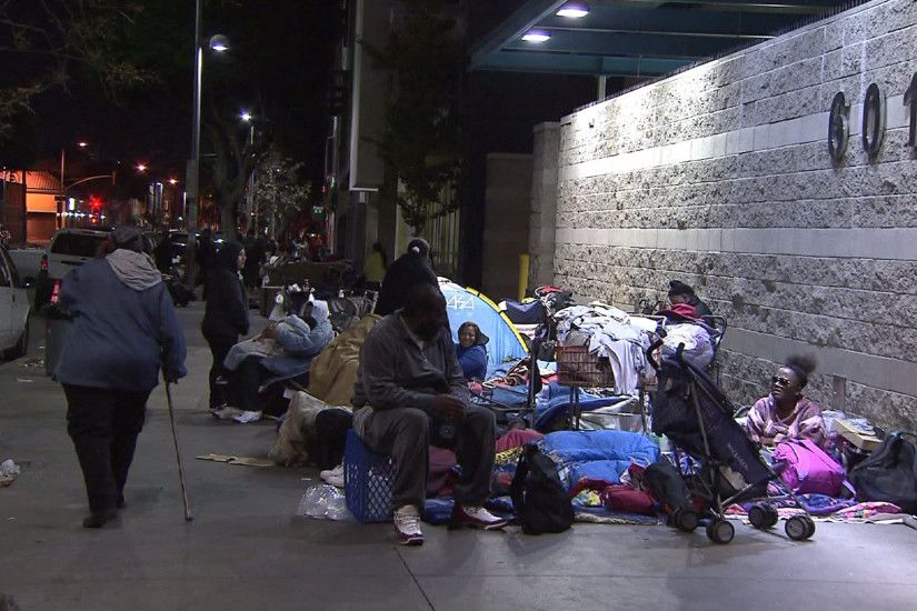 Skid Row Mission Feeds Needy on Christmas Amid Spike in Meals Served