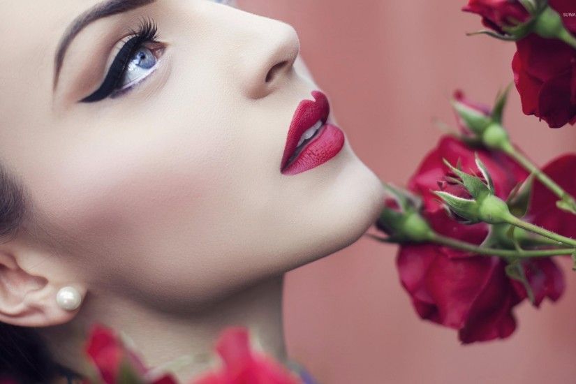 Beautiful red lips wallpaper
