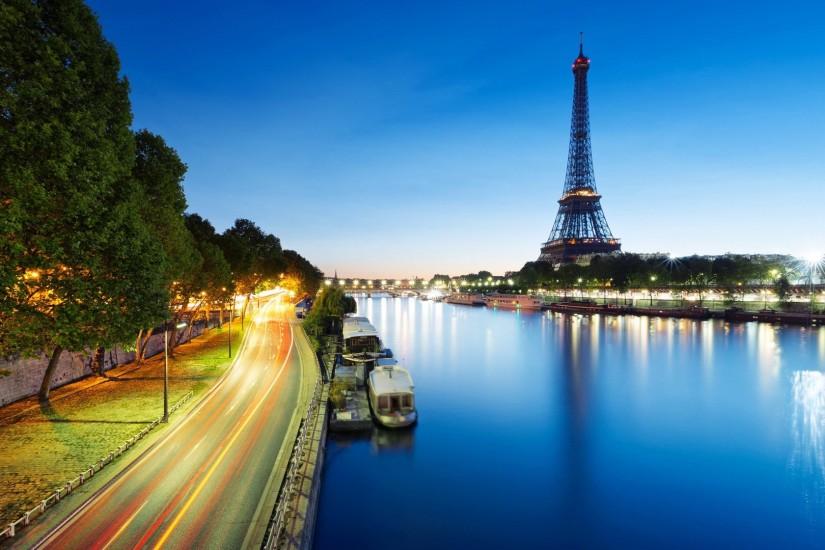 Eiffel tower wallpaper desktop