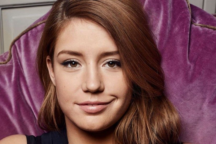 Adele Exarchopoulos High Quality