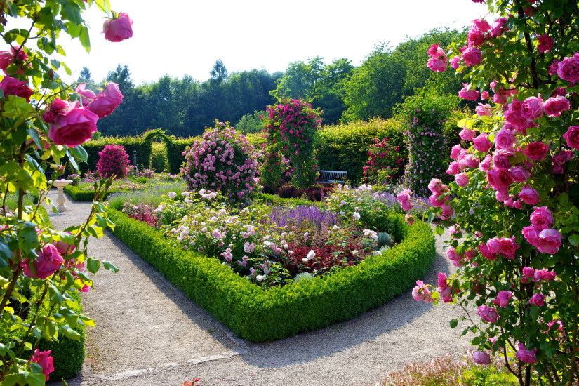 Garden Design: Garden Design with Beautiful Home Flower Gardens .