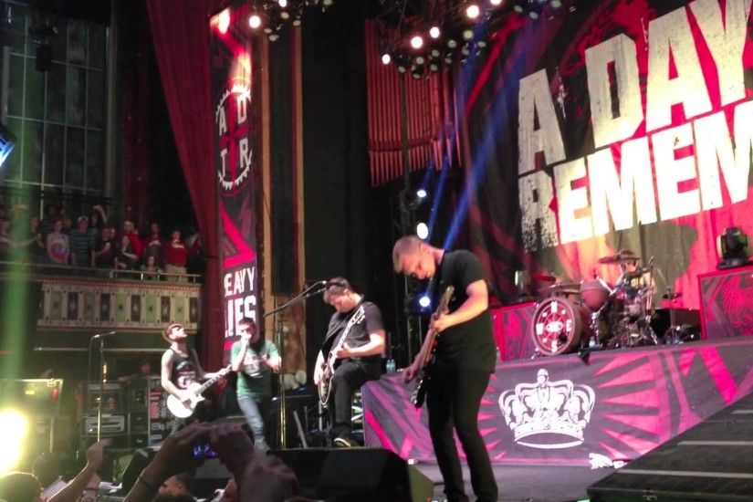 A Day to Remember - Right Back At It Again (Live)( NEW SONG 2013) (FULL HD)  - YouTube